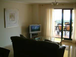 Costa del Sol Spanish holiday apartment, holiday villa, Torrequebrada golf course. Close to Malaga international airport and Marbella on the Spanish south coast holiday resort