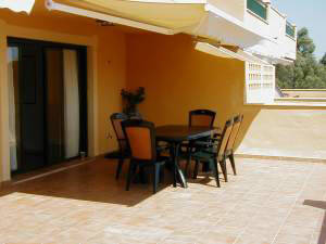 Costa del Sol Spanish holiday apartment, holiday villa, Torrequebrada golf course. Close to Malaga international airport and Marbella on the Spanish south coast holiday resort